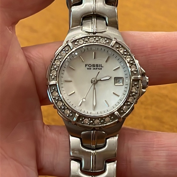 Fossil | Accessories | Beautiful Vintage Fossil Matte Silver  display picture 1